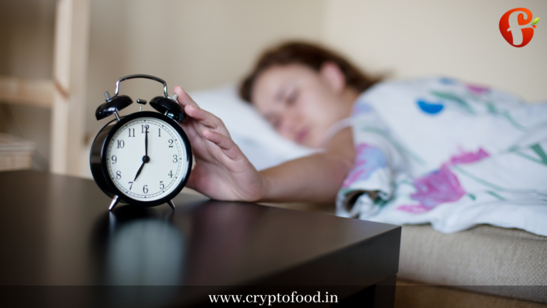 7 Reasons to Get Up Early There are many reasons that you should get up early. For one thing, you can get more done, and you can focus more.