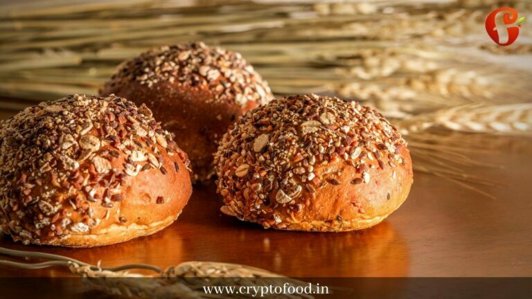 Multigrain Vs Whole Wheat Discover the differences between whole grain bread and whole wheat as well as multigrain and whole grain bread.