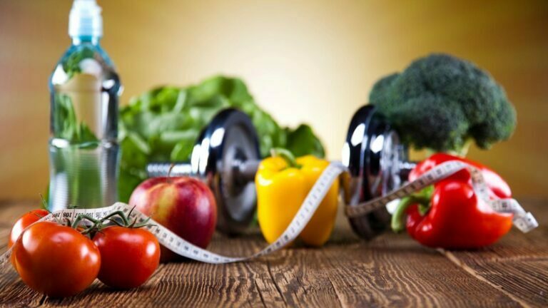 How to Increase Stamina Naturally: Diet and Fitness Tips When it comes to increasing stamina, power training is vital. It not only increases your muscle mass, but it also enhances your endurance.